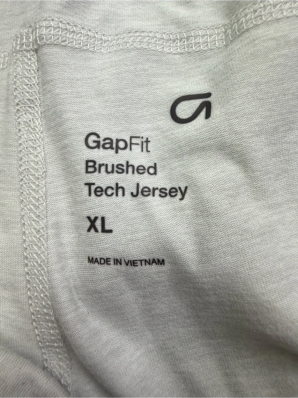 GAPFit Brushed Tech Jersey Cropped Jogger Gray XL - Picture 5 of 7